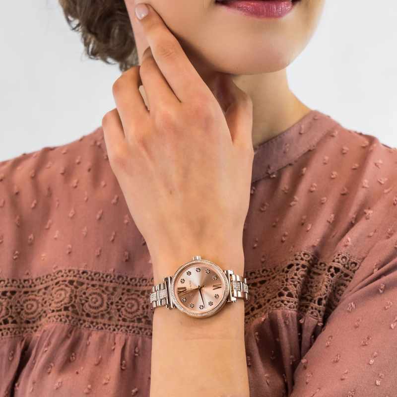 Promo Michael Kors Sofie Mk3882 Crystal Rose Gold Tone Stainless Steel Original Jam Tangan Wanita Diskon 15 Di Seller Casio Indotama Shop Official Store Tangki 2 Kota Jakarta Barat Blibli