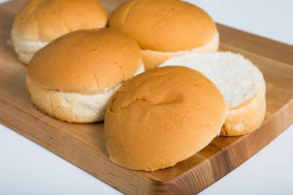 Bernardi Roti Burger Bun Polos 6 Pcs Terbaru Agustus 2021 Harga Murah Kualitas Terjamin Blibli