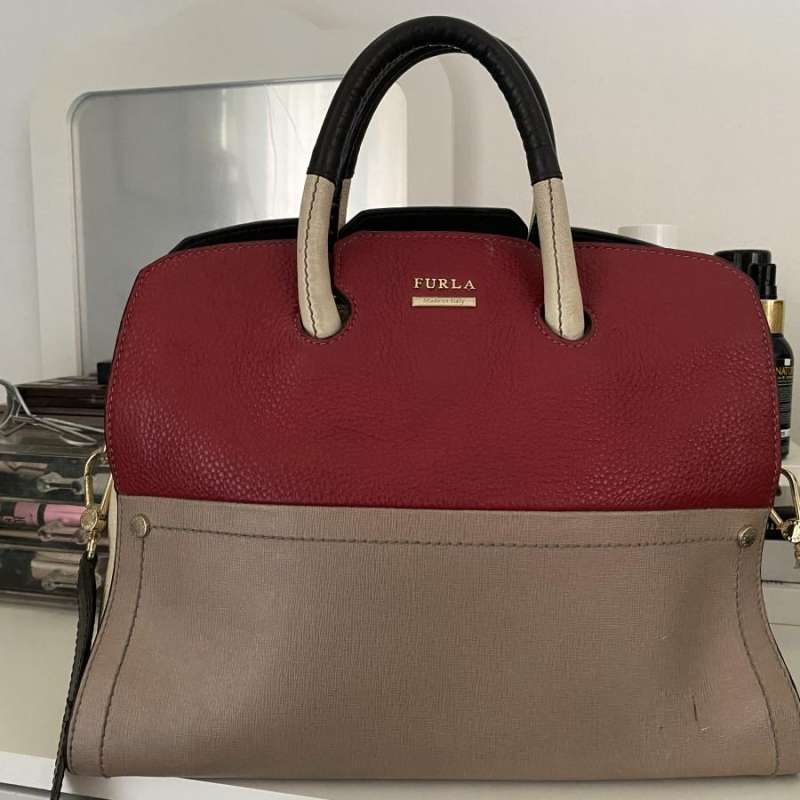 Tas furla original sale