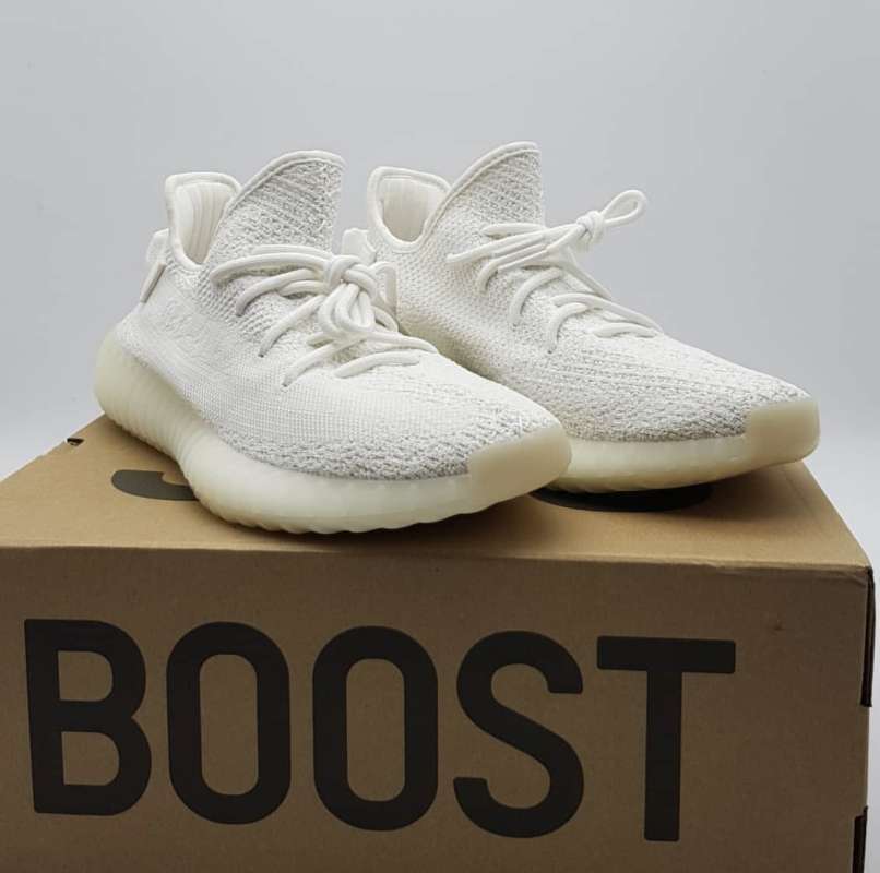 harga yeezy boost 350 v2 cream white