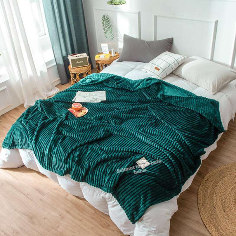 Jual Selimut Bulu Polos Hijau 180x200 Super Halus Lembut Online November 2020 Blibli Com
