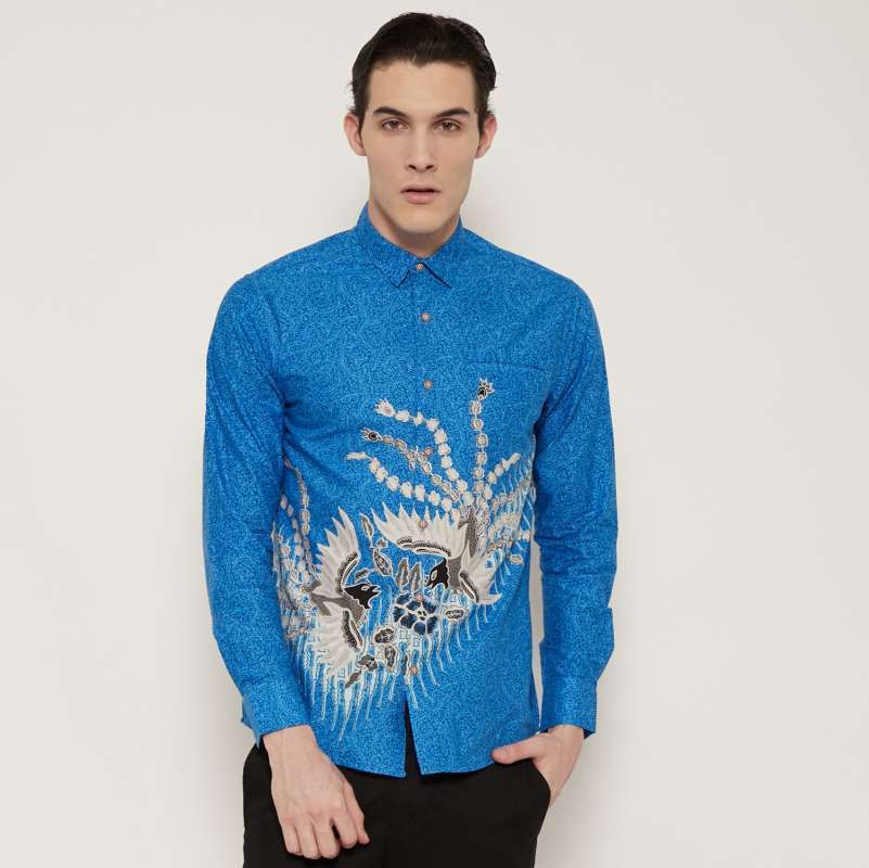 Jual M231 Kemeja Pria Batik Panjang Warna Biru 1697 Online April 2021 Blibli Contoh batik yang dipadukan dengan kain polos, lurik, brokat 20. m231 kemeja pria batik panjang warna biru 1697