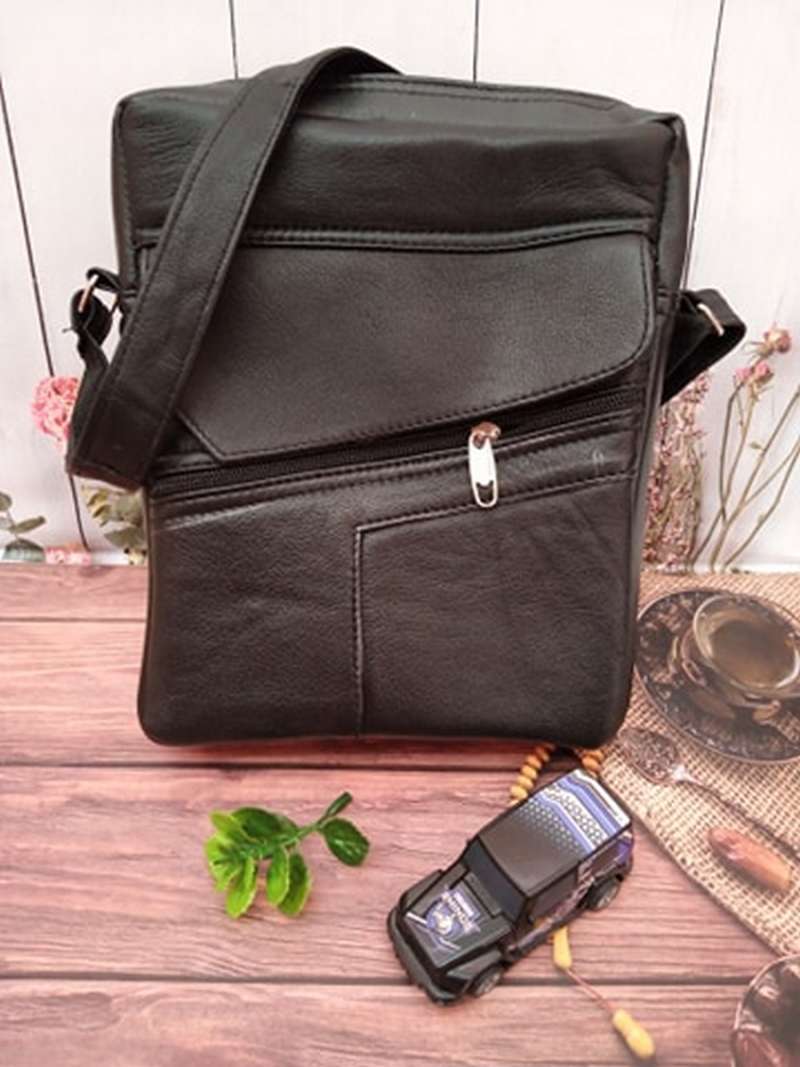 sling bag kulit