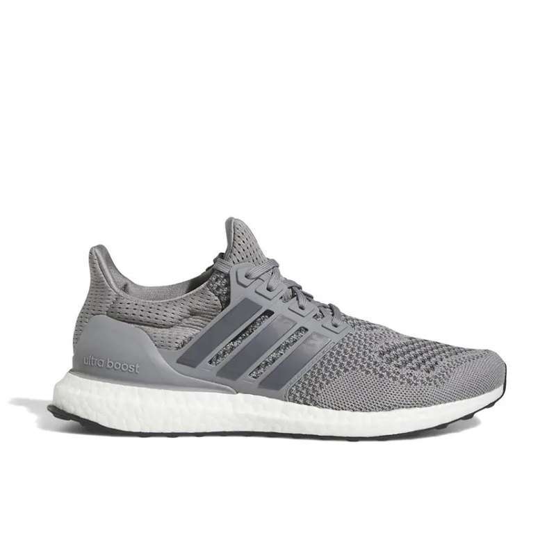 Perbedaan ultra boost 3.0 sales dan 4.0