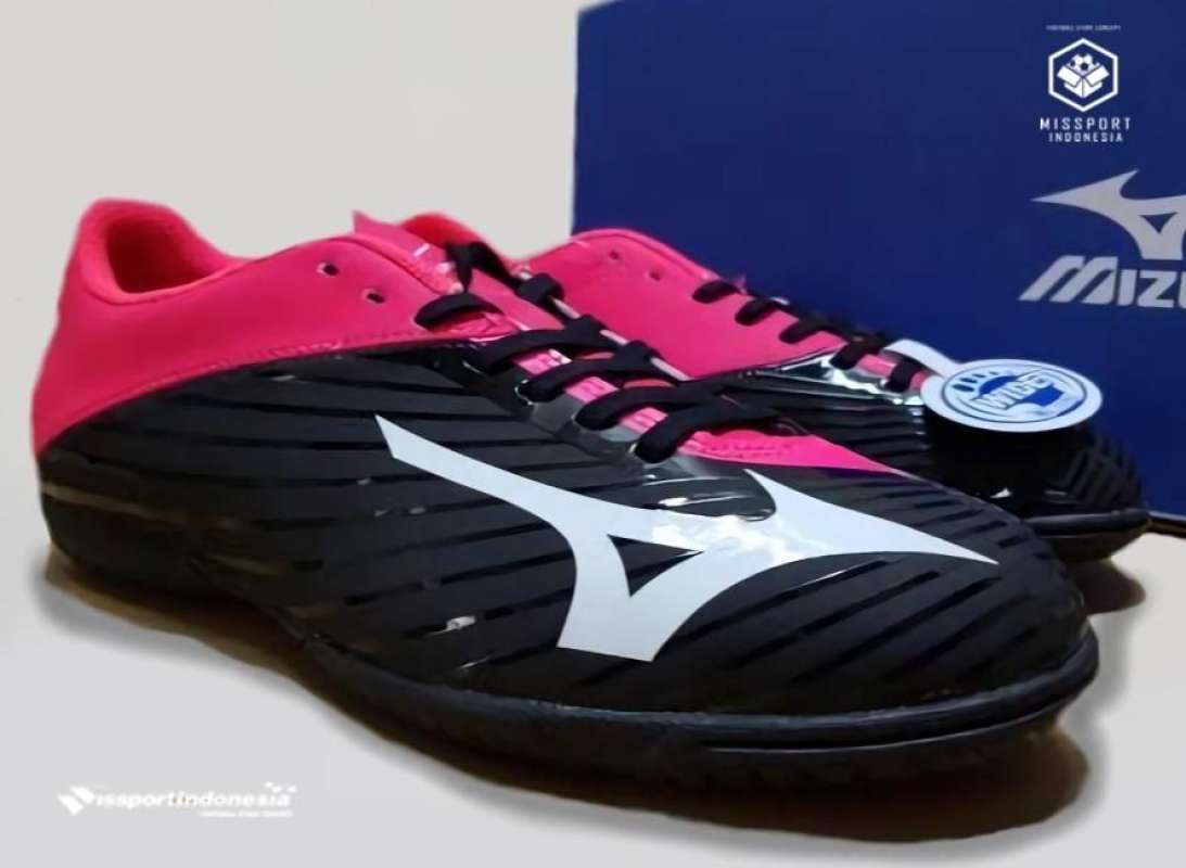 Sepatu futsal sales mizuno warna pink
