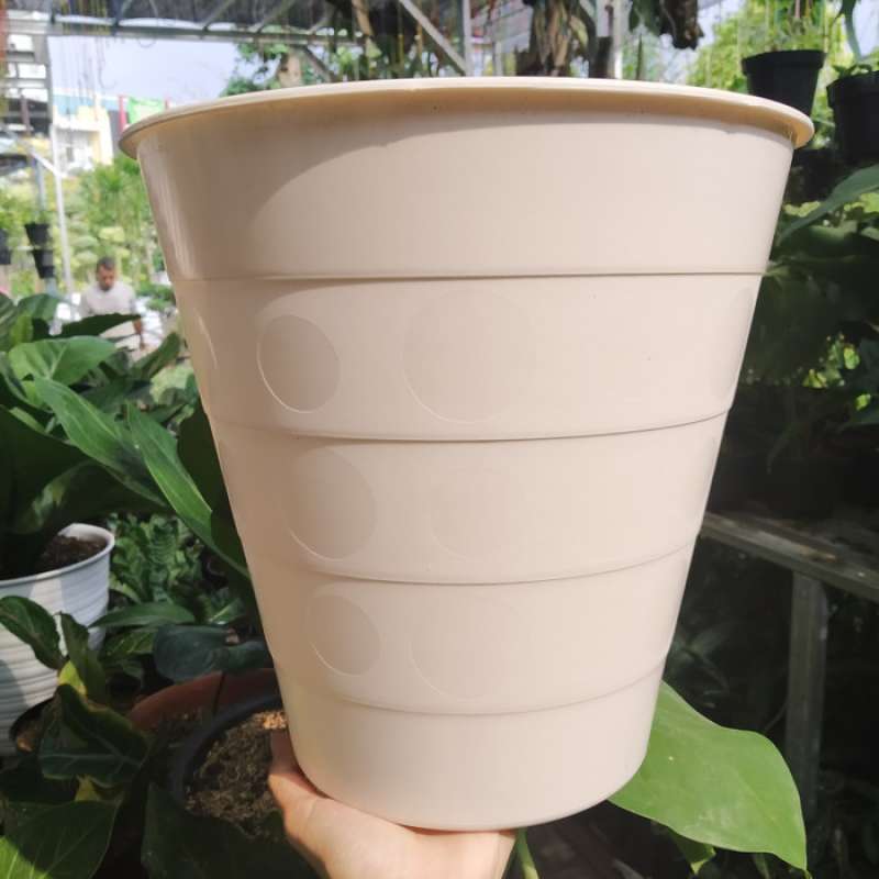 Jual Pot Bunga Monas Uk 30 Putih Pirus Tinggi Pot Tanaman Terbaru Juni 2021 Blibli