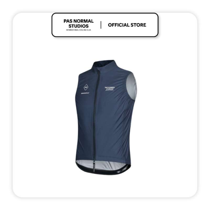 希少 廃盤 pas normal studios RAIN GILET M Pas Normal Studios Men's T.K.O Mechanism Rain Gilet in Black