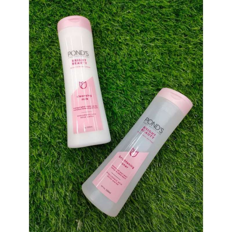 Ponds milk shop cleanser