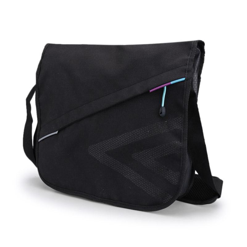 umbro shoulder bag