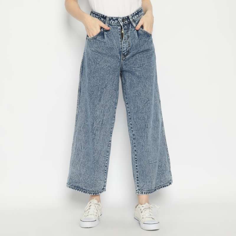baggy high waisted jeans