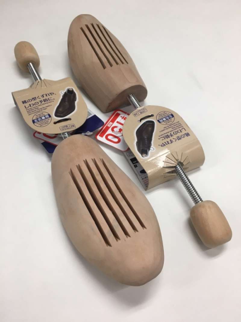 daiso shoe stretcher