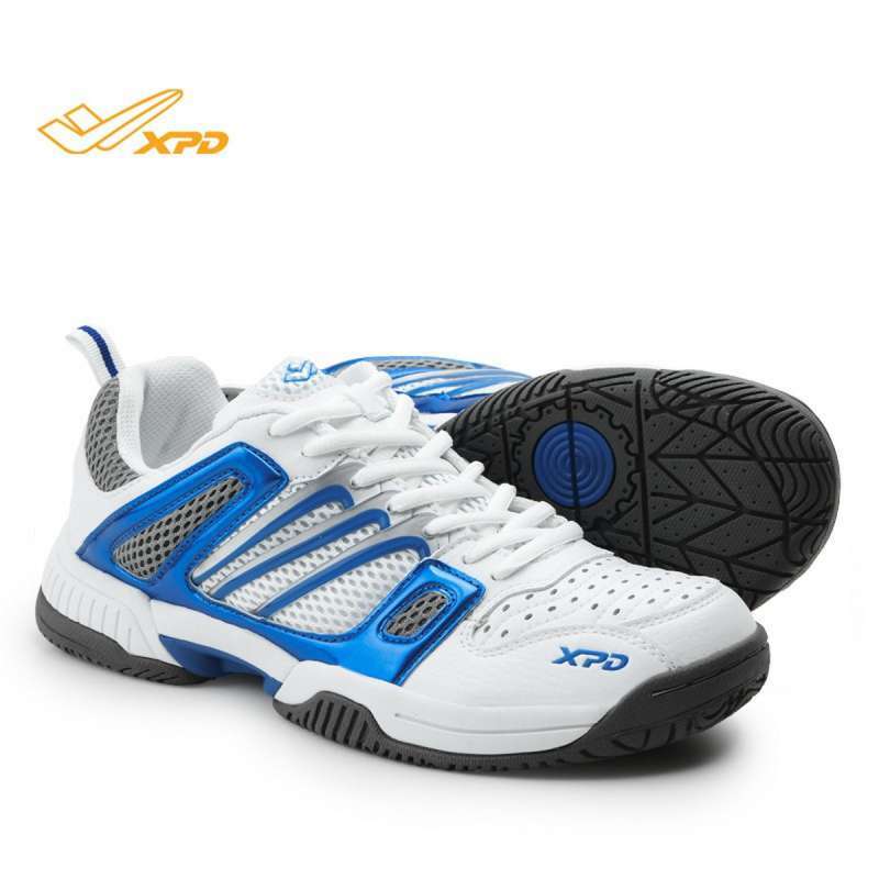 running sports shoes price