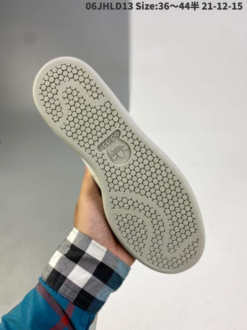 stan smith uncomfortable