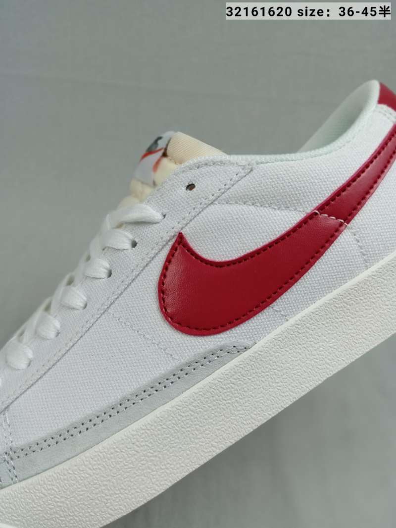 nike tennis classic low