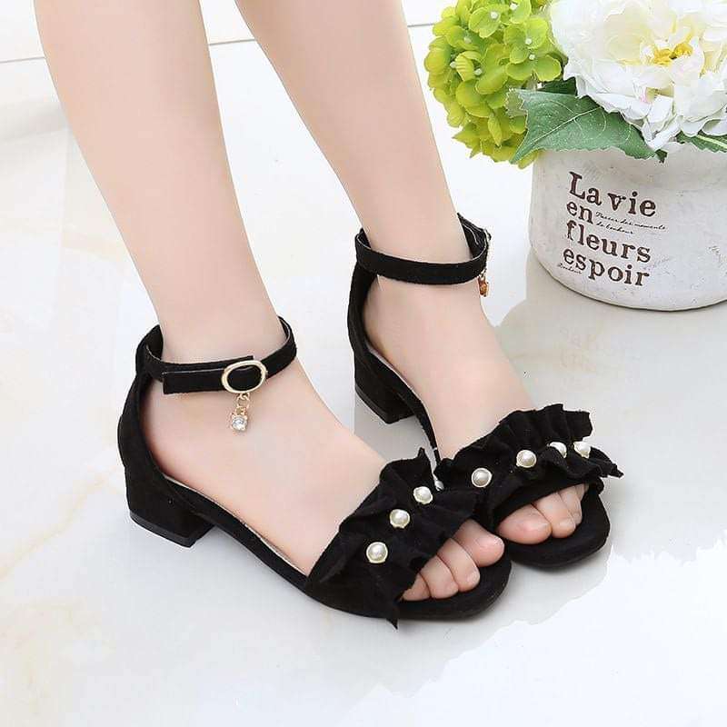 Sepatu clearance sandal heels