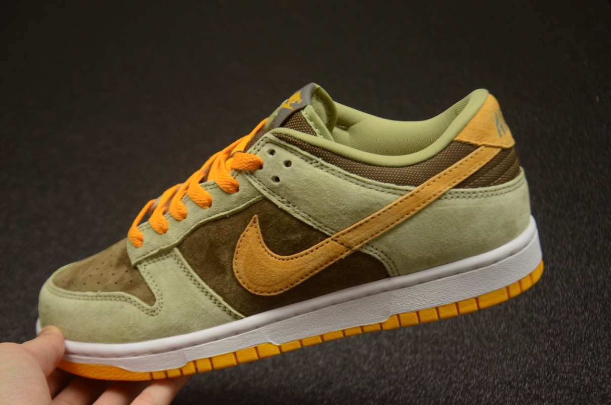 nike green brown