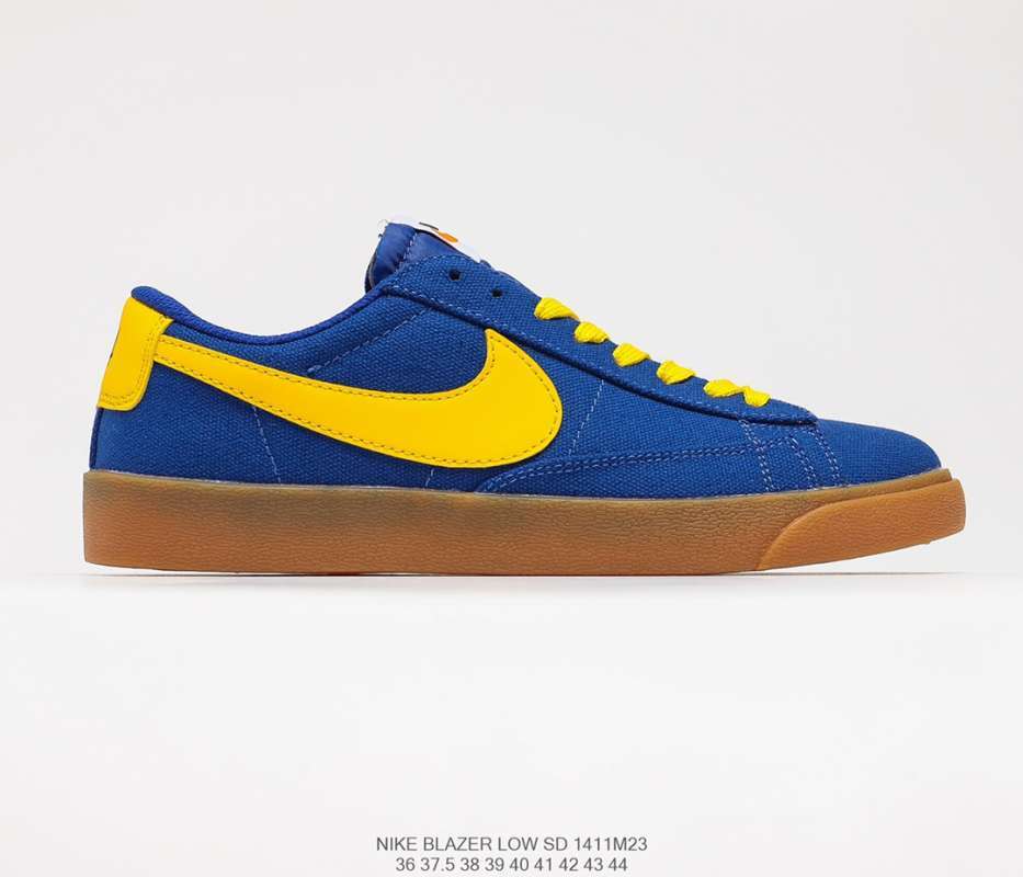 Promo 70 NIKE Blazer low SD retro 
