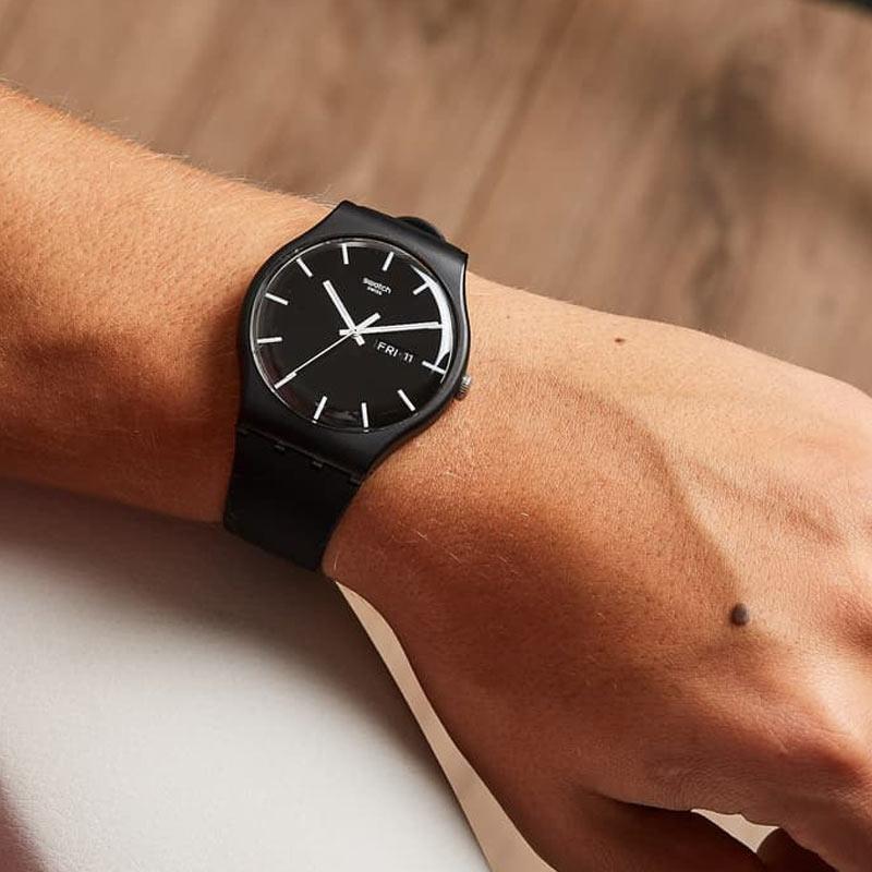 Jual Swatch Jam Tangan Pria - Hitam [SUOB720] di Seller OPALL SHOP - Kota  Jakarta Pusat, DKI Jakarta | Blibli