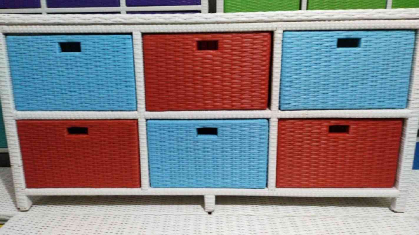 Lemari Rotan Laci 6 Multifungsi