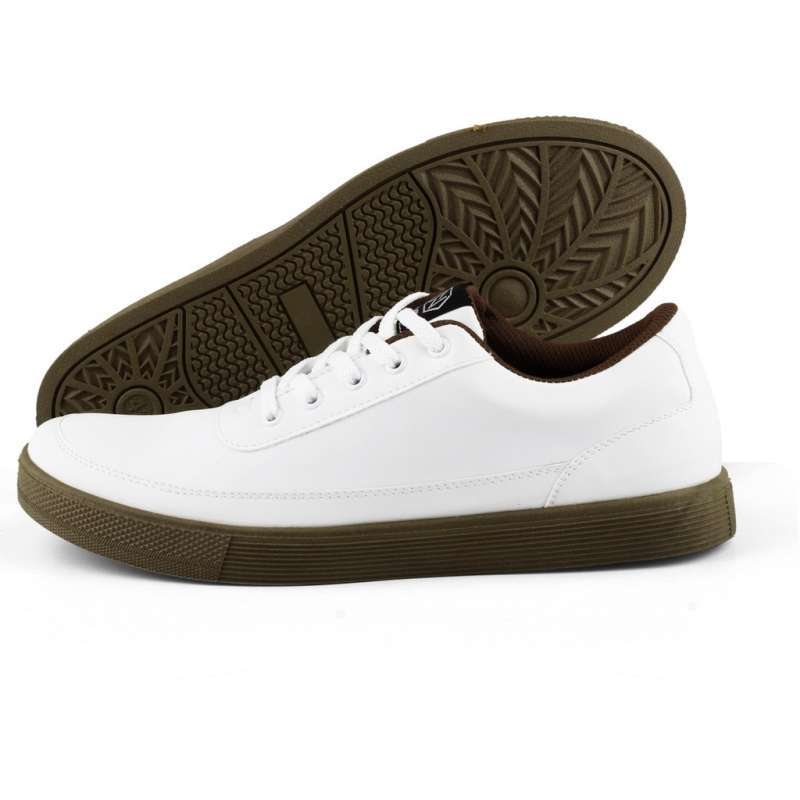 Sneaker kulit lokal clearance