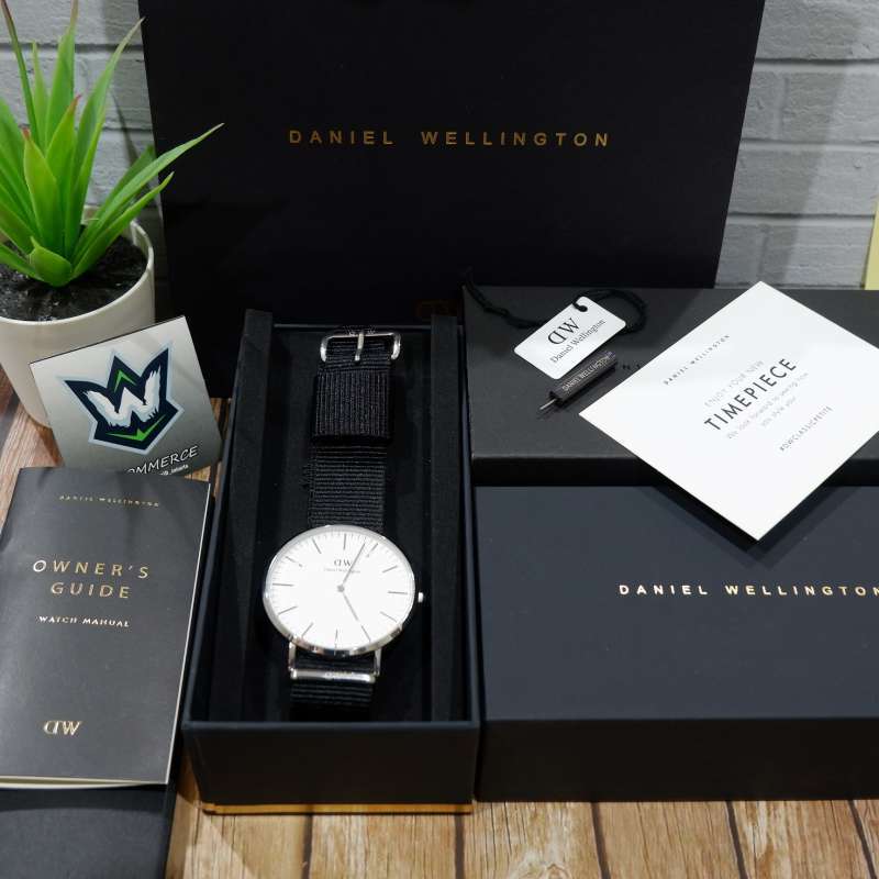 7 Perbedaan Jam Tangan Daniel Wellington Asli dan KW Blibli Friends