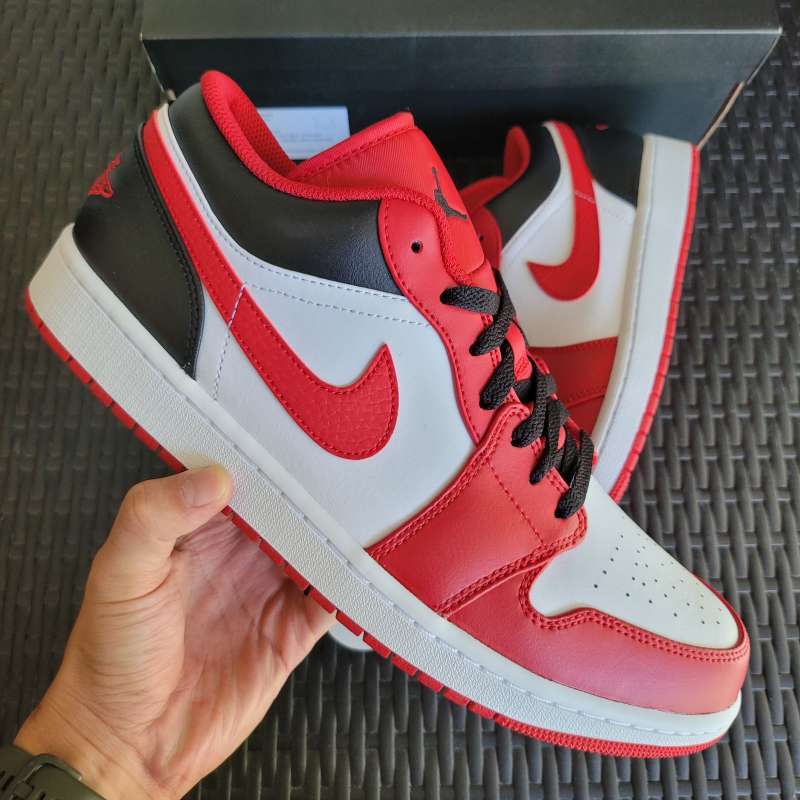 Chicago bred hot sale