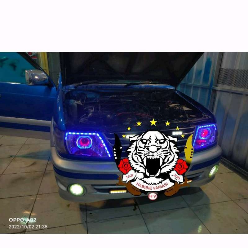 Custom headlamp top