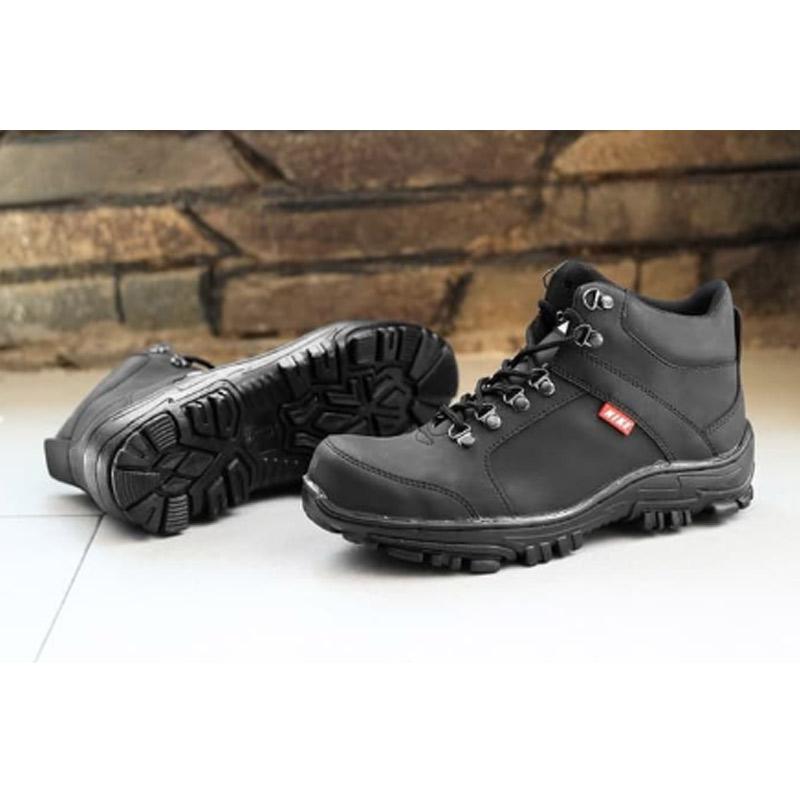 safety boots nike