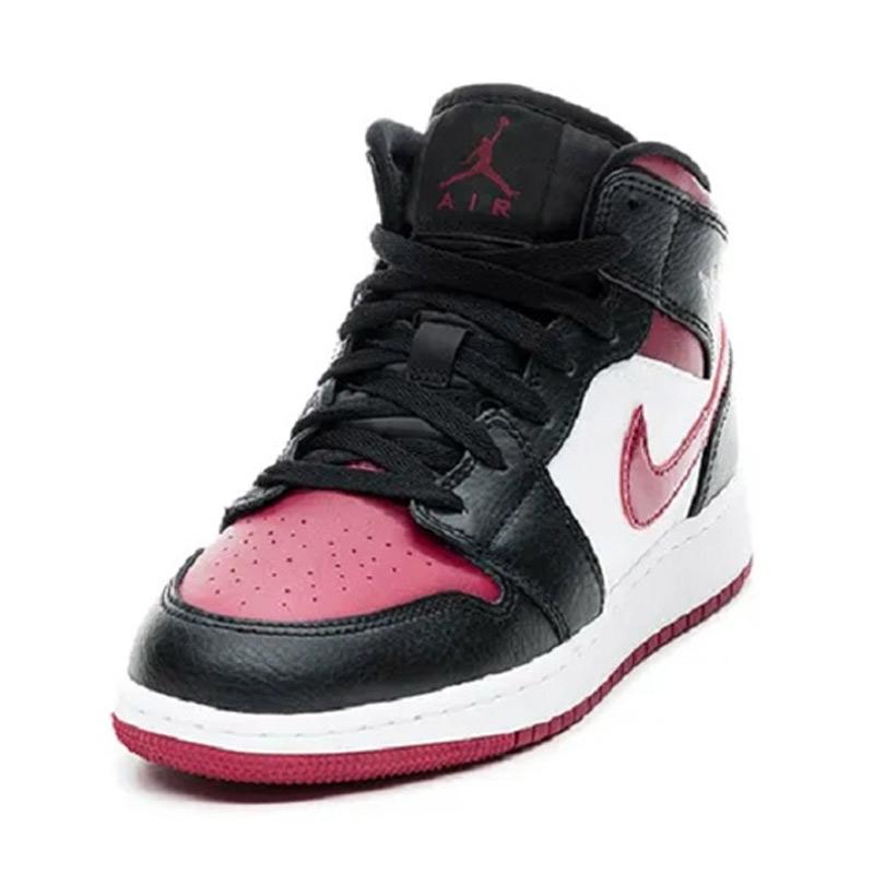 harga air jordan 1 bred toe