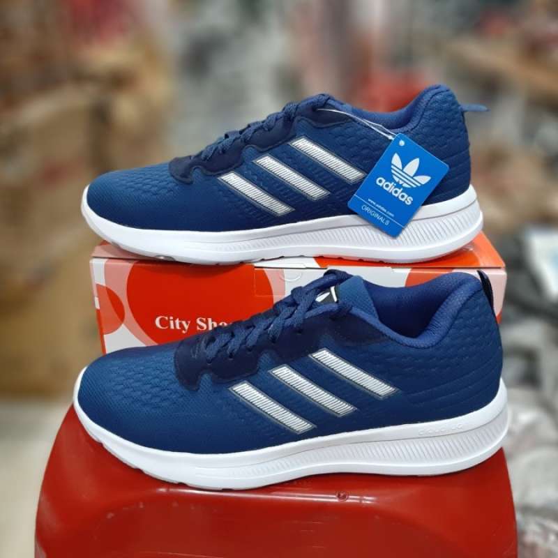 Harga sepatu sport deals adidas