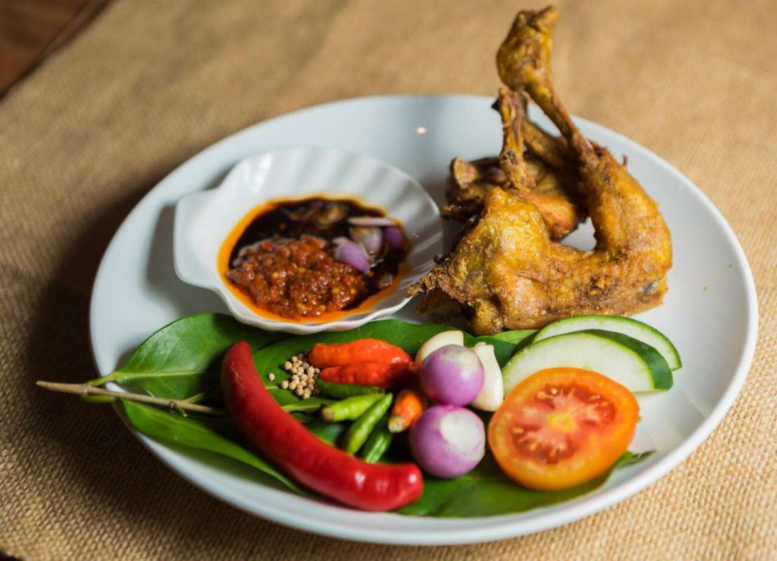 Jual Ayam Goreng Pemuda Siap Masak 4 Potong Online Oktober 2020 Blibli Com