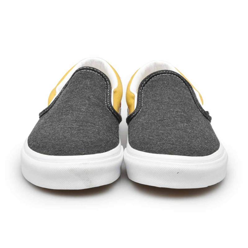 2020 Sneaker Trends To Wear Now According To The Runways 2020 Sneaker Trends To Wear Now According To The Runways