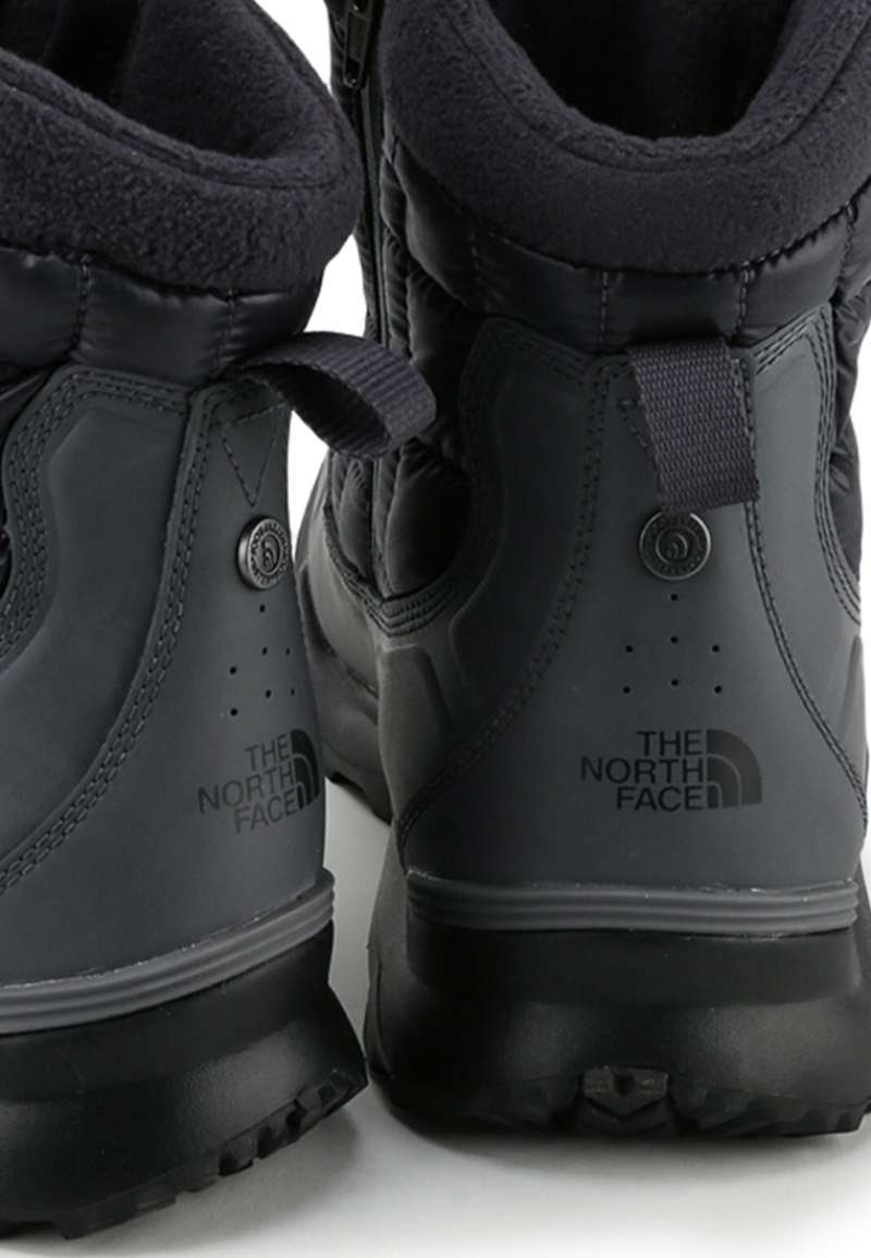 mens black north face boots