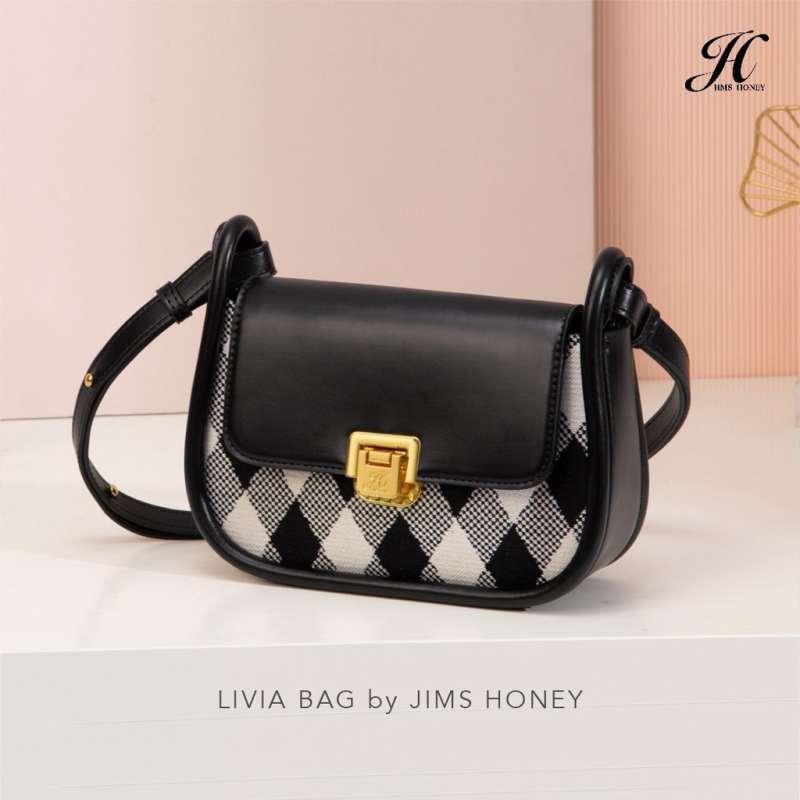 Buy Livia Printed Lunch Bag from Home Centre at just INR 299.0