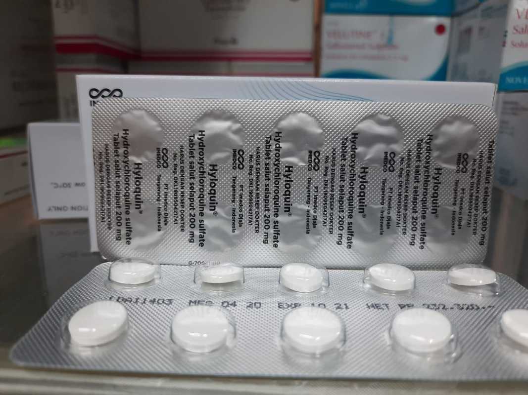 Jual Obat Anti Malaria Hyloquin 200 Mg Hydroxychloroquin Sulfate Isi 60 Tablet Per Box Original Online Desember 2020 Blibli