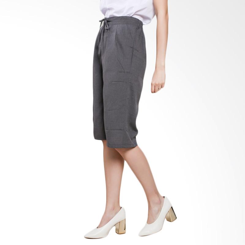 Rp 195,000. Rp 45,000 ( 76 %). Stok Tersedia. Deskripsi. Jo & Nic Wilona Ribbon Kulot Midi Celana - Dark Grey