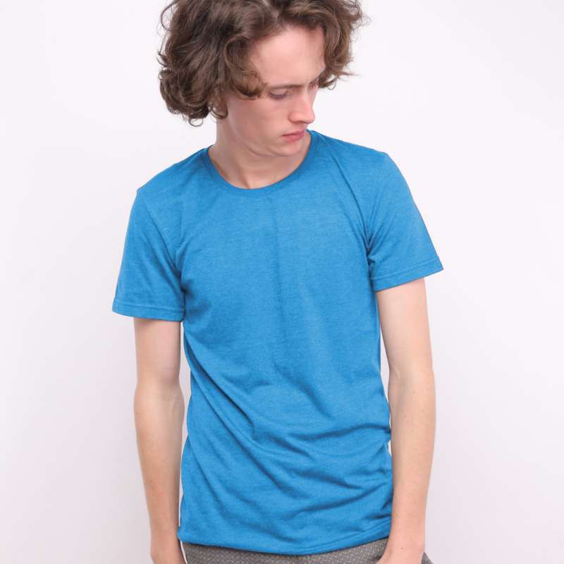 Muscle Fit T-Shirt O-neck Lengan Pendek 