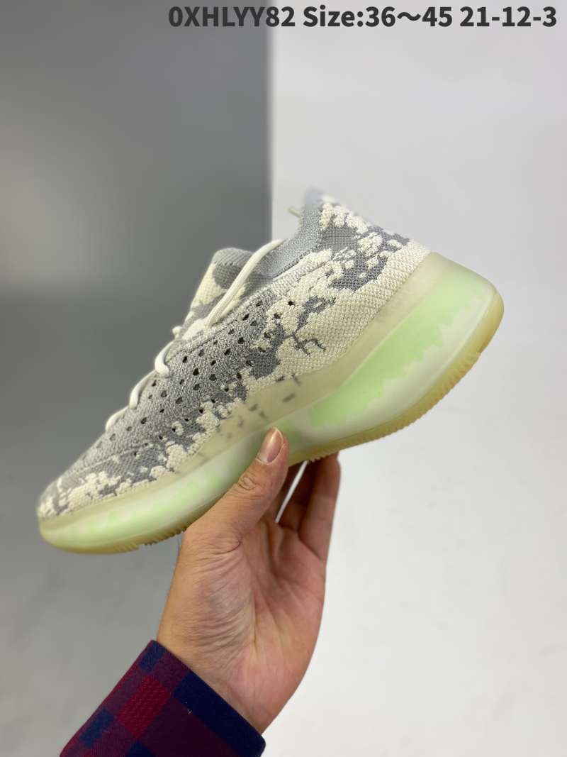 white and pink 270 react