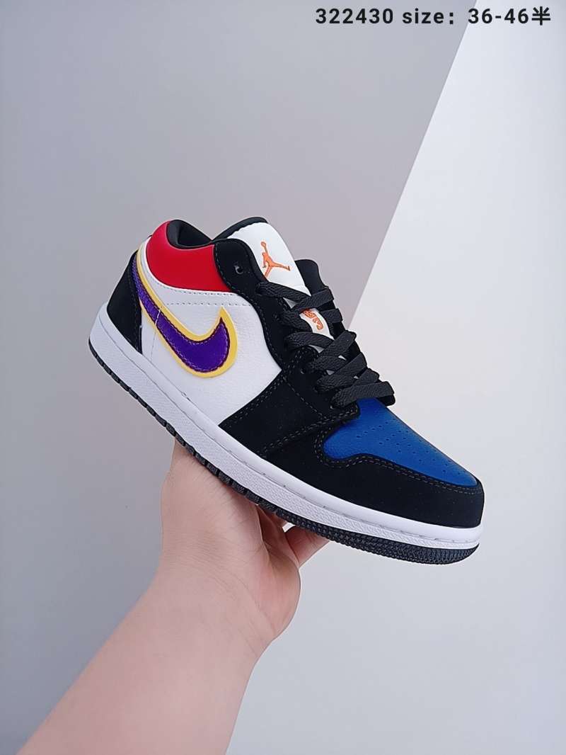 Jual Nike Air Jordan 1 low Nike Air Jordan 1 low aj1 Jordan low top classic  retro culture casual basketball shoe size 36-46 ID 322430 - 45 di Seller Li  Chunmei Shop - Hong Kong SAR China | Blibli