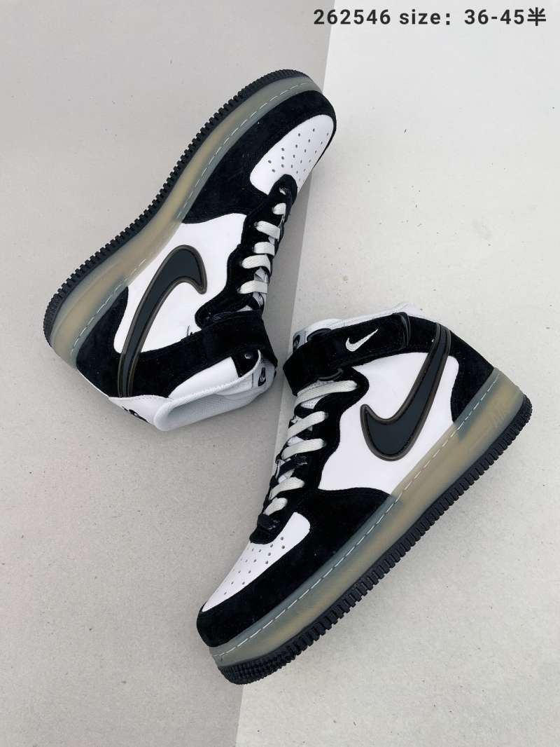 Promo Nike Air Force 1 Mid suede panda 