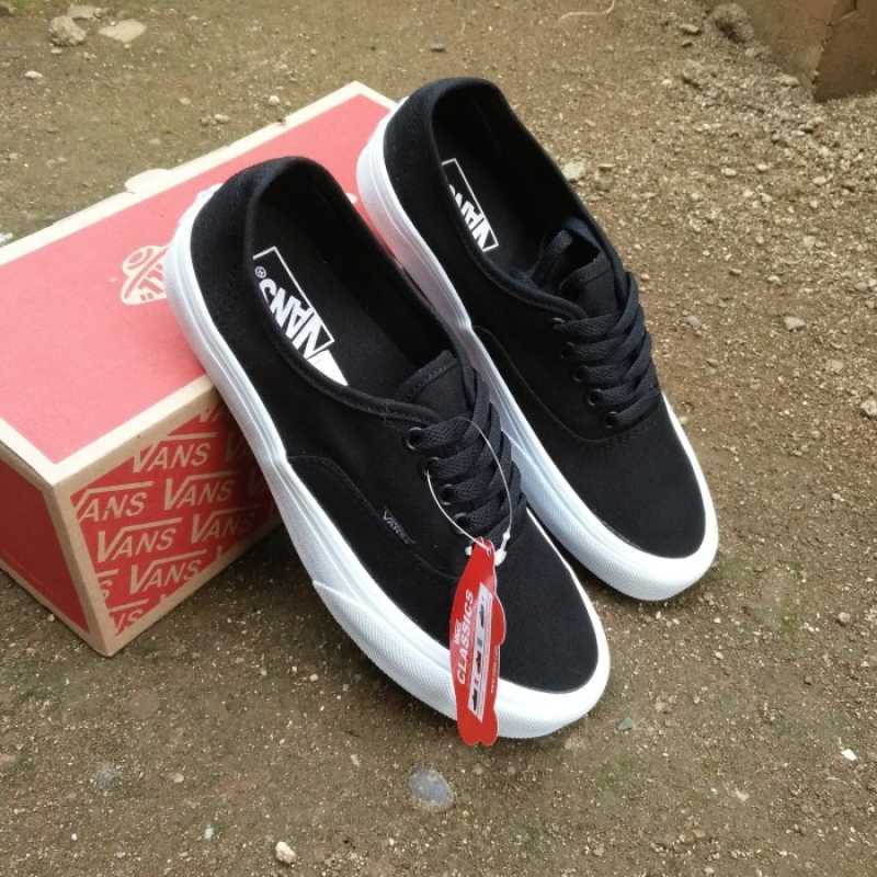 Distributor sepatu 2025 vans premium