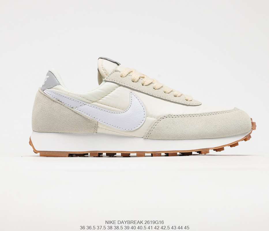 nike tailwind 45