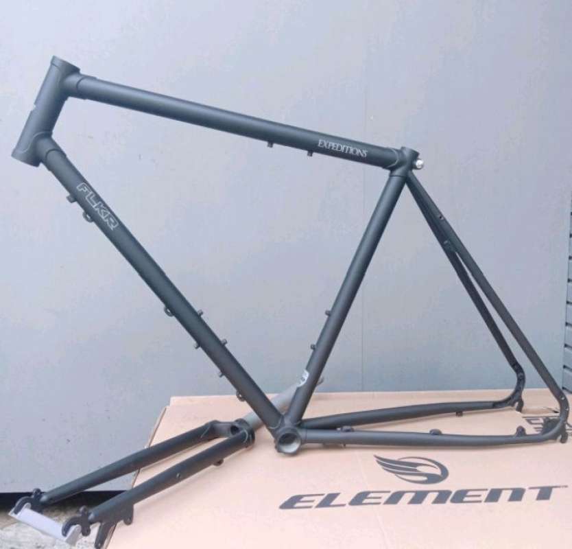 Jual frame cromoly sepda touring Flkr Expedition Size 50 Hitam
