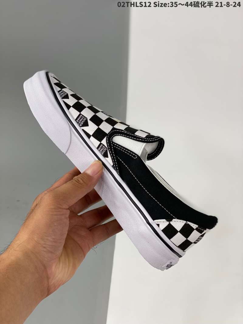 vulcanized canvas shoes