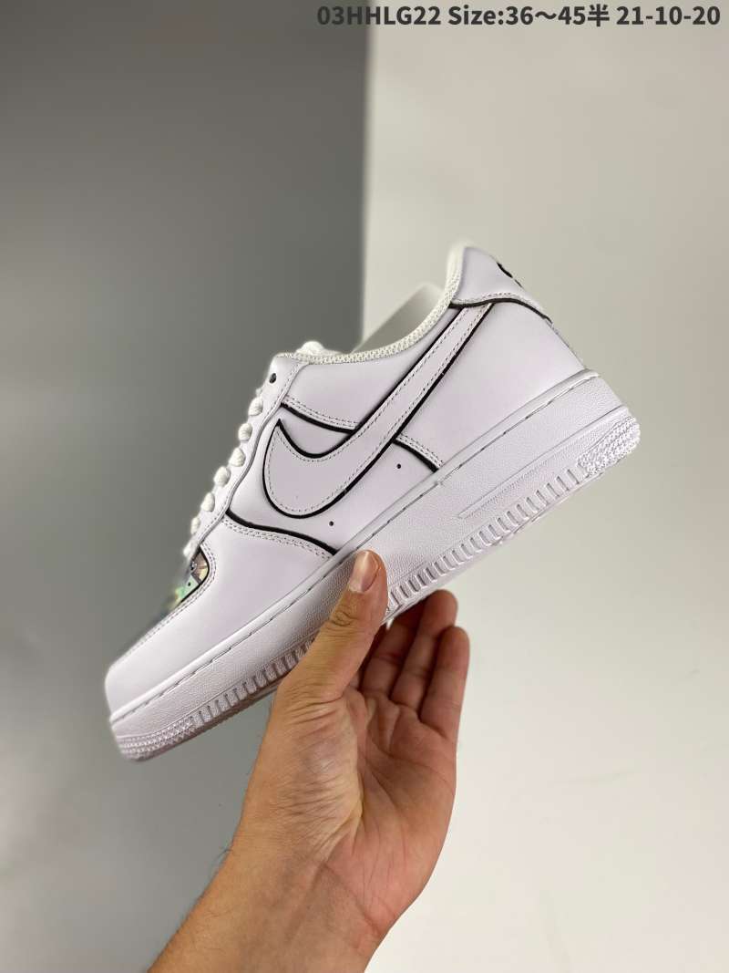 folding nike shoes