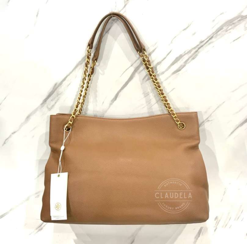 Britten triple store compartment tote