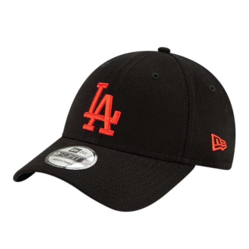 Era Baseball Cap di Seller Woronovia 