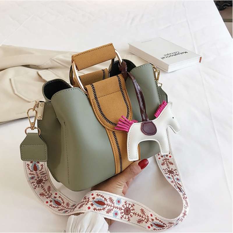 Sling bag terbaik on sale