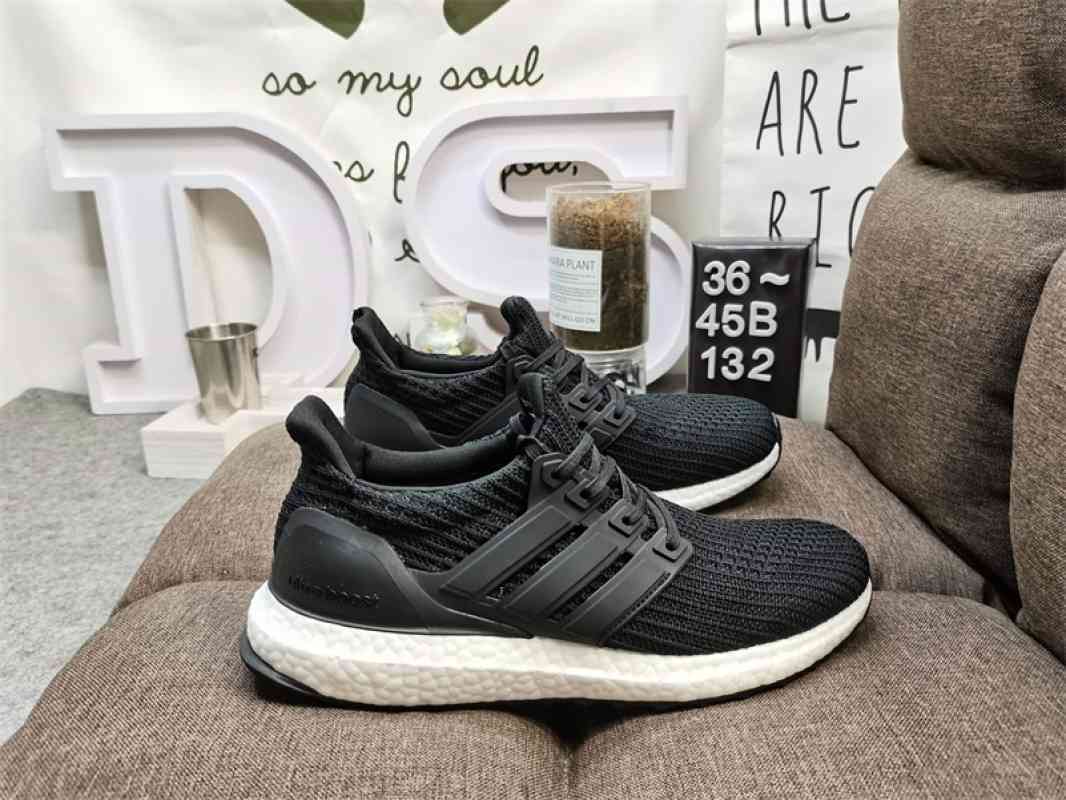 Jual Adidas Ultra Boost UB Men Women Sports Outdoor Activities Running  Shoes Bd3 - 36 di Seller BYBSTORES - | Blibli