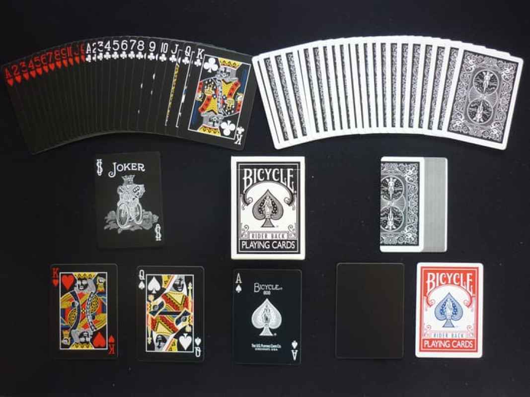 Bicycle Black Tiger Cards